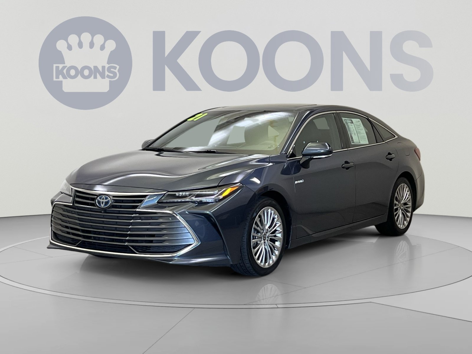 Used 2021 Toyota Avalon Limited w/ Advanced Safety Package FWD image 4