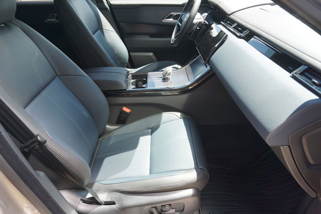 New 2026 Land Rover Range Rover Velar Dynamic SE image 23