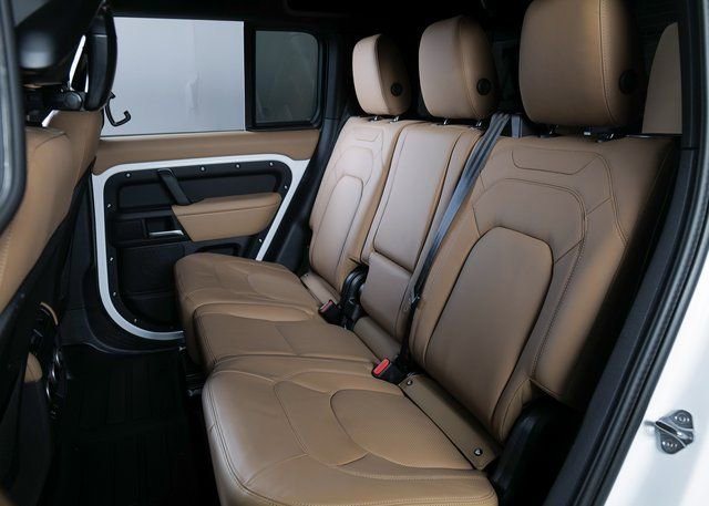 New 2026 Land Rover Defender 110 S image 5