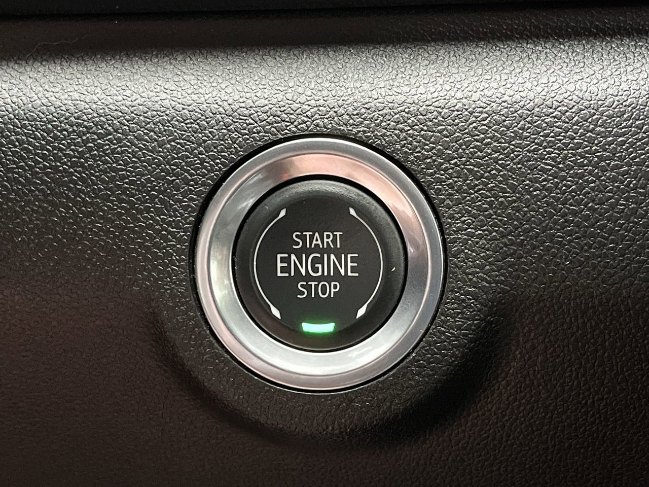 Certified 2025 GMC Terrain Elevation AWD/4WD image 20