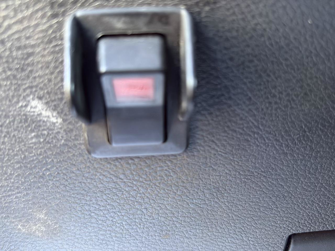 Used 2012 RAM 5500 SLT RWD image 17