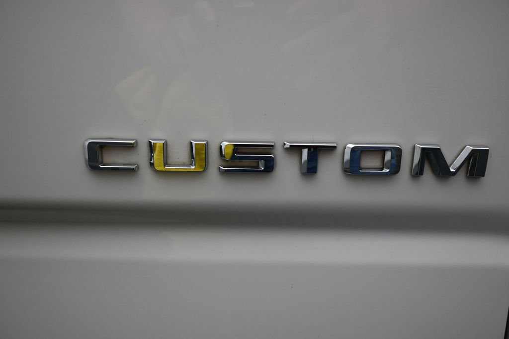 Used 2024 Chevrolet Silverado 1500 Custom RWD image 10