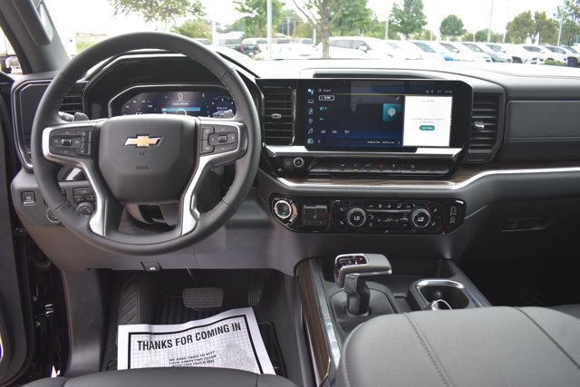 New 2026 Chevrolet Silverado 1500 LT w/ Z71 Off-Road Package image 18