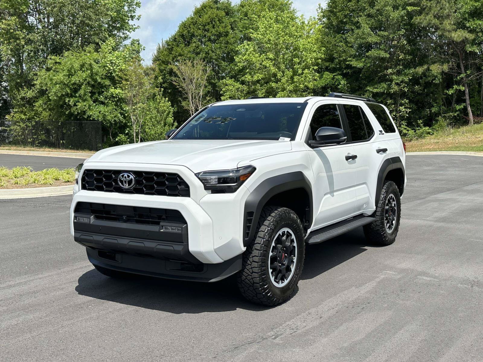 Used 2025 Toyota 4Runner TRD Off-Road Premium AWD/4WD image 3