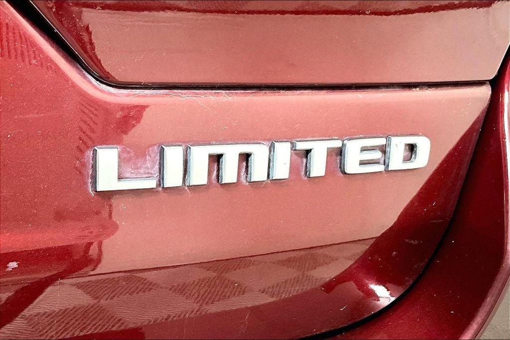 Used 2024 Jeep Grand Cherokee Limited image 14