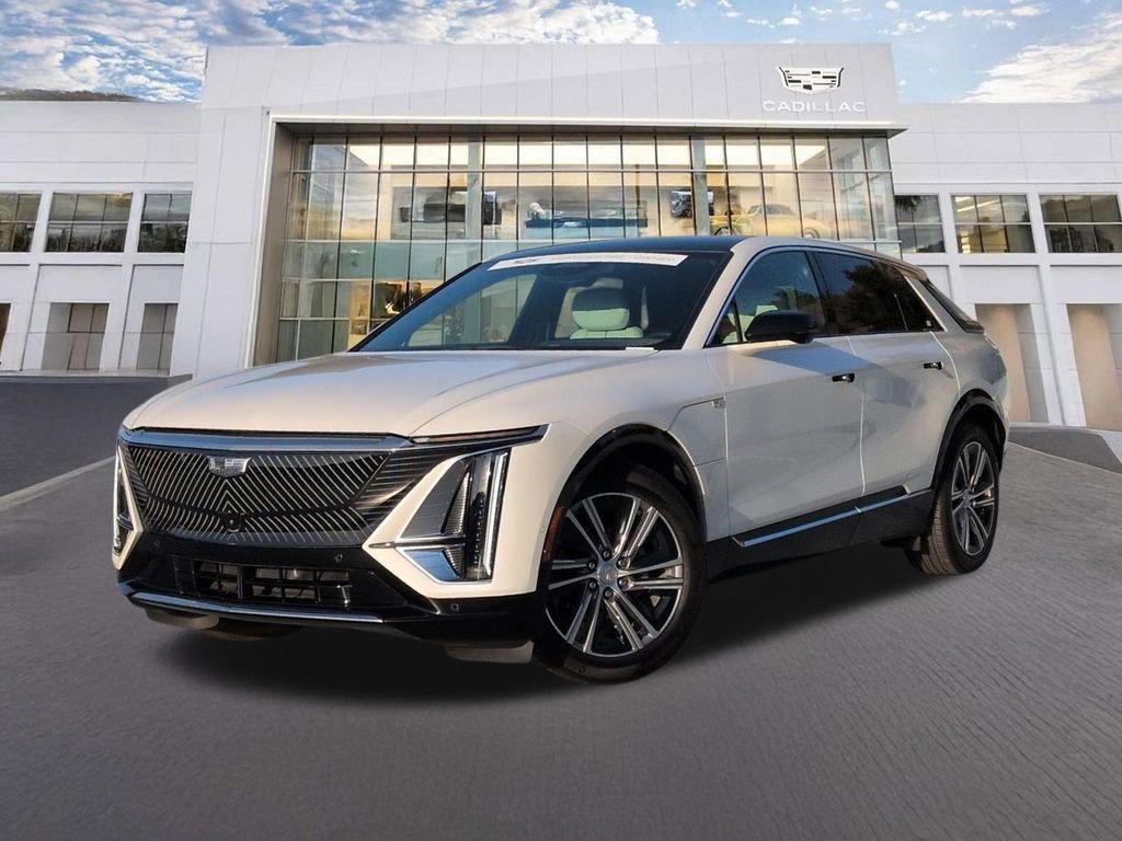 Certified 2024 Cadillac Lyriq Luxury AWD/4WD video 1