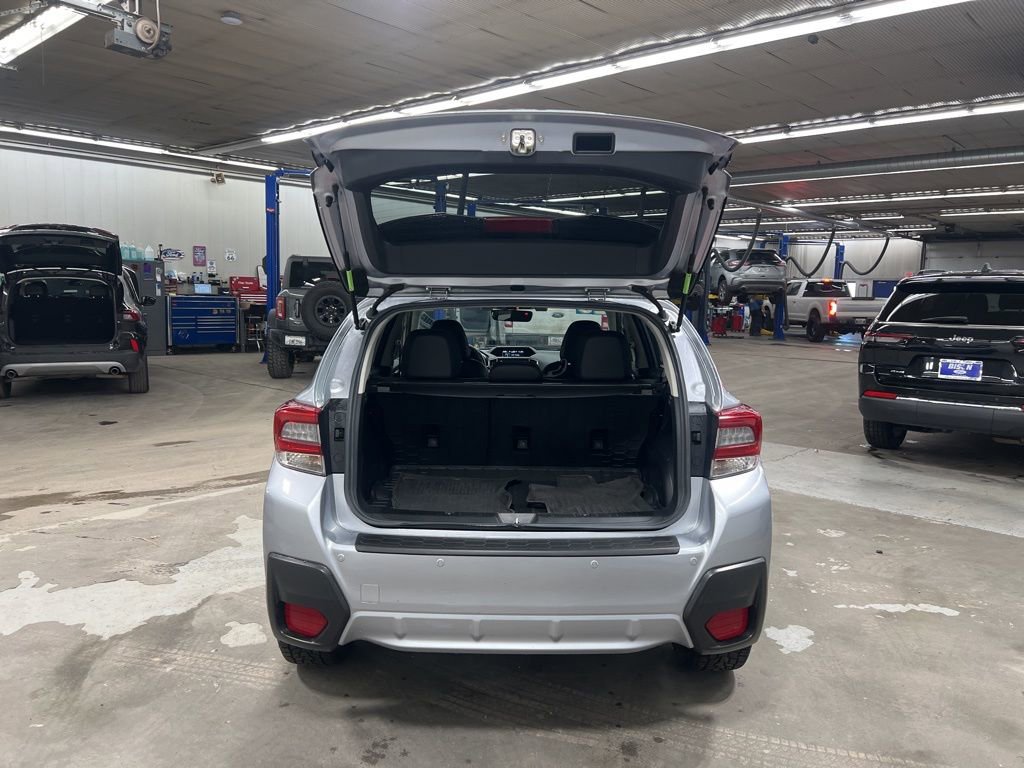 Used 2020 Subaru Crosstrek 2.0i Limited w/ Moonroof Package w/Navigation image 11