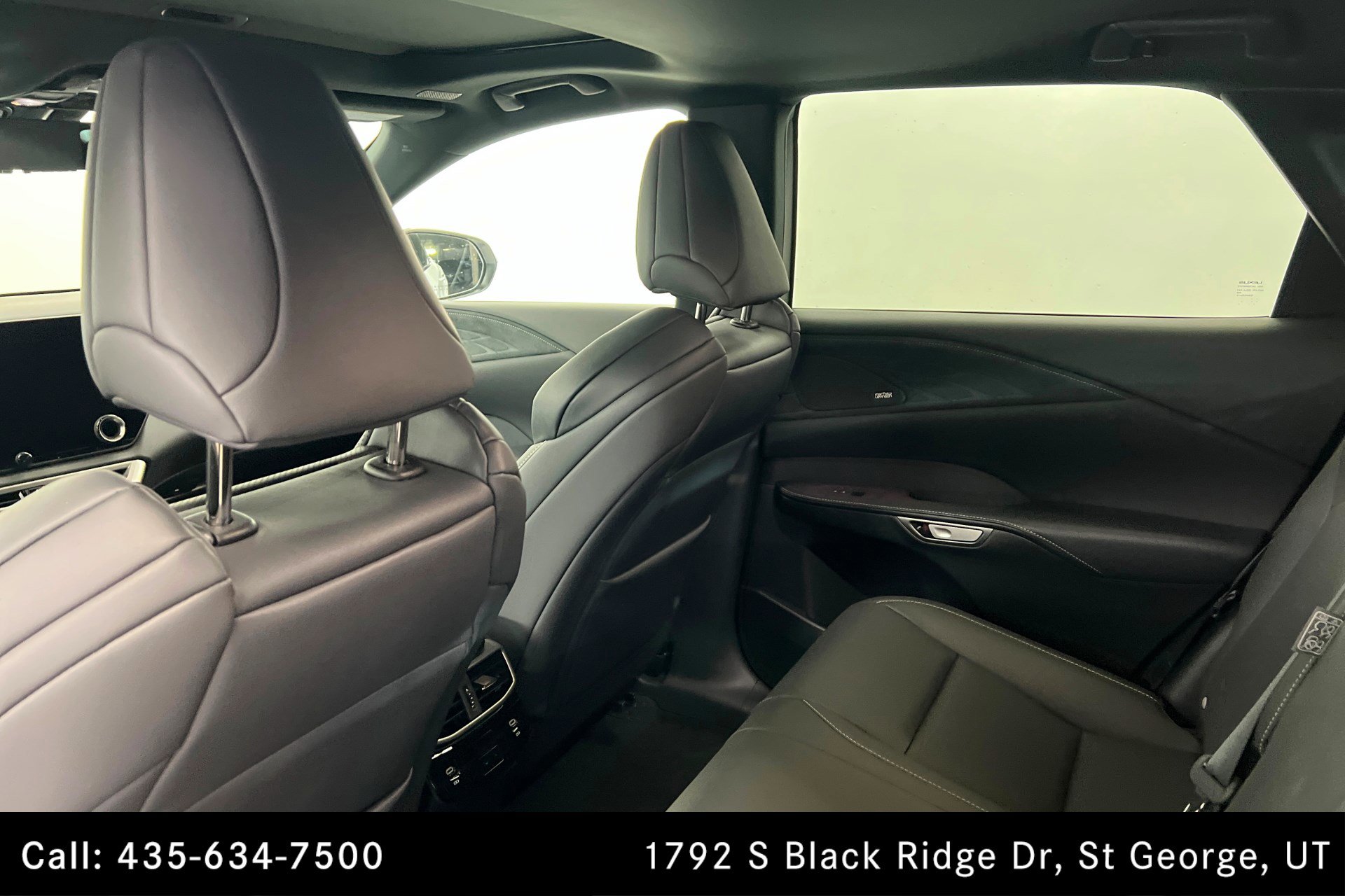 Used 2024 Lexus RX 350 F Sport w/ Convenience Package image 19