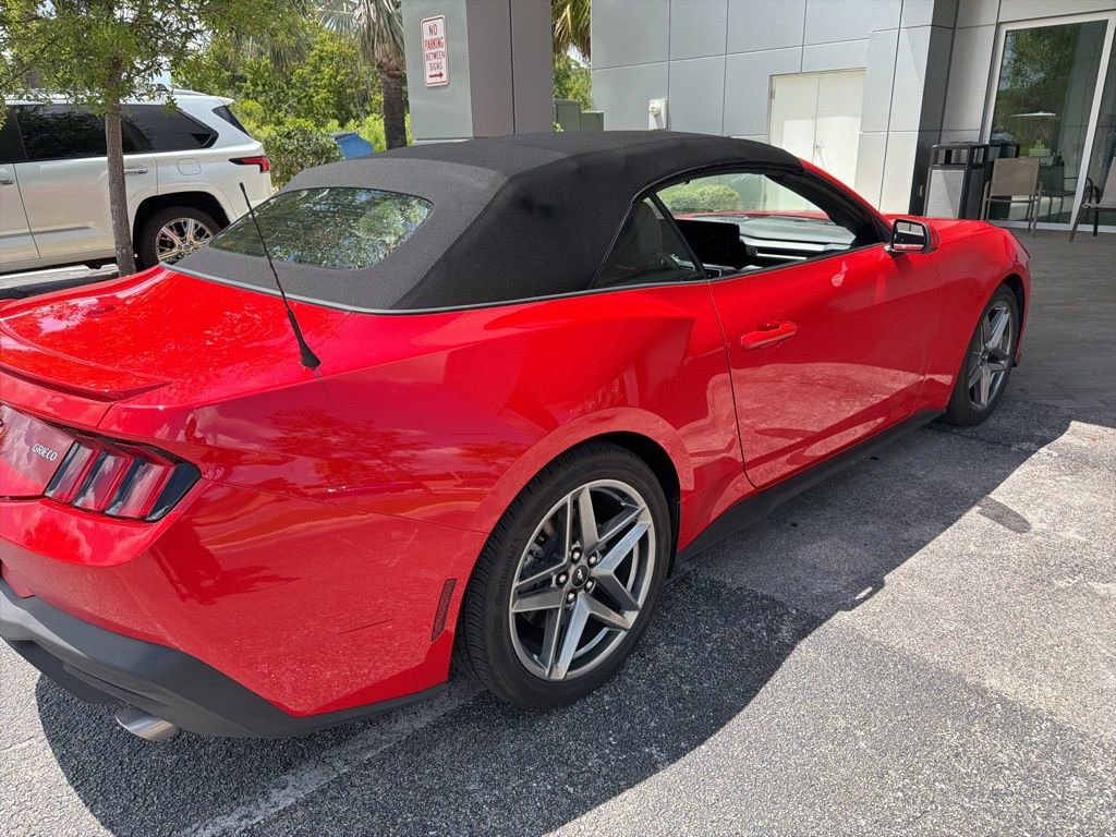 Used 2024 Ford Mustang Premium RWD image 3