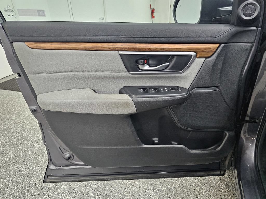 Used 2018 Honda CR-V EX image 13