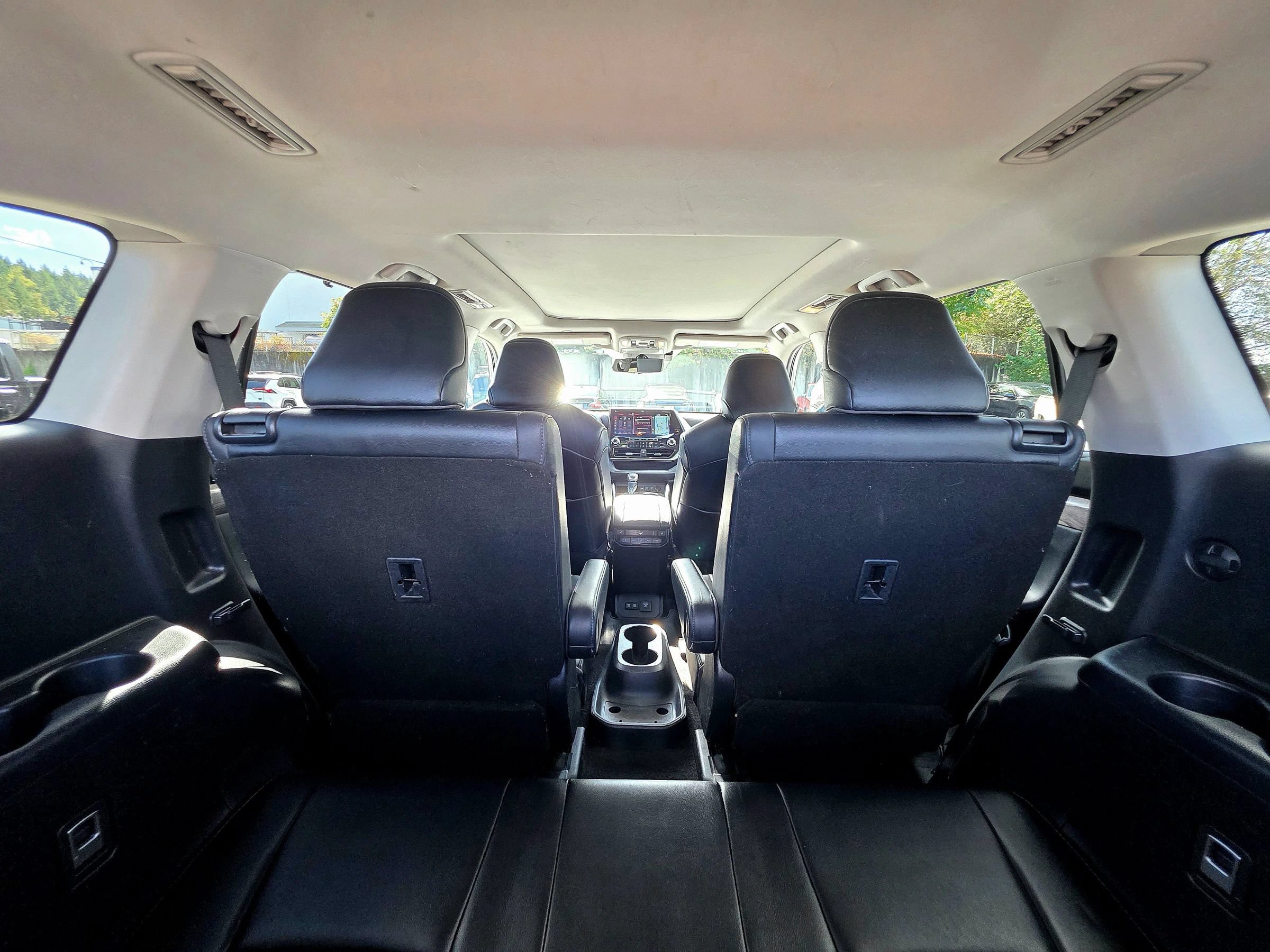 Used 2021 Toyota Highlander Platinum AWD/4WD image 74