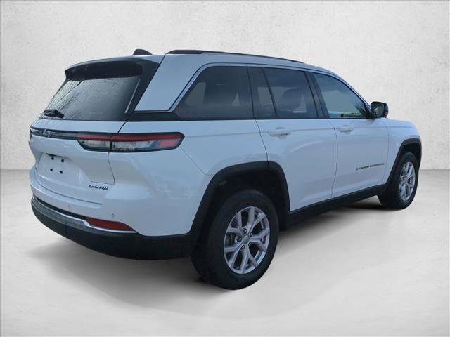 Used 2022 Jeep Grand Cherokee Limited w/ Luxury Tech Group II image 5