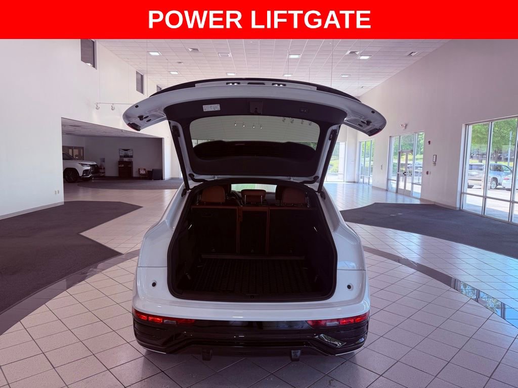 Used 2025 Audi Q5 2.0T Premium Plus w/ Premium Plus Package AWD/4WD image 7
