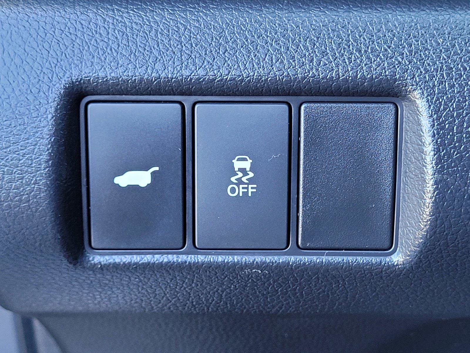 Used 2023 Honda Pilot Touring image 17