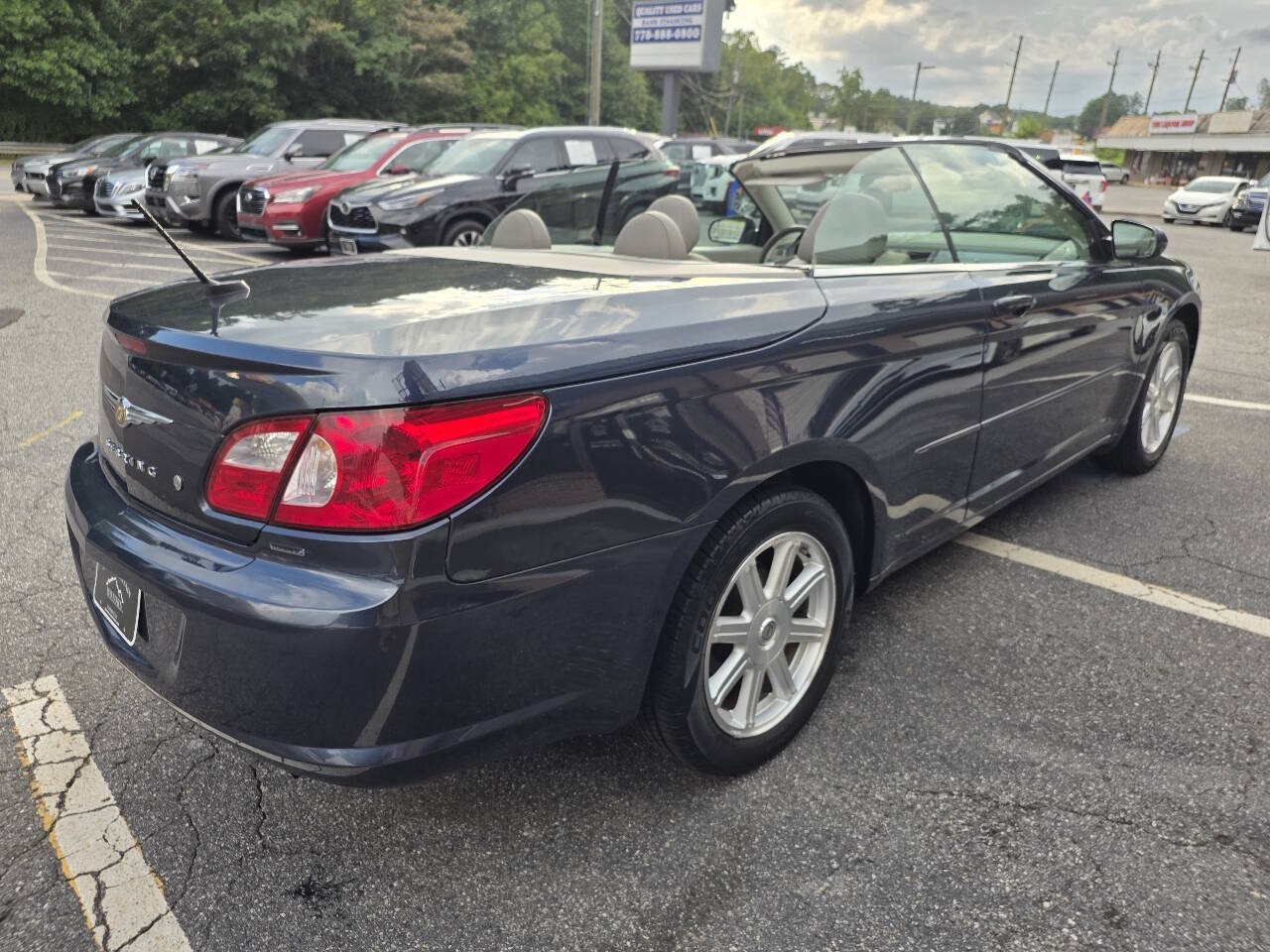 Used 2008 Chrysler Sebring Touring w/ Special Touring Group FWD image 6