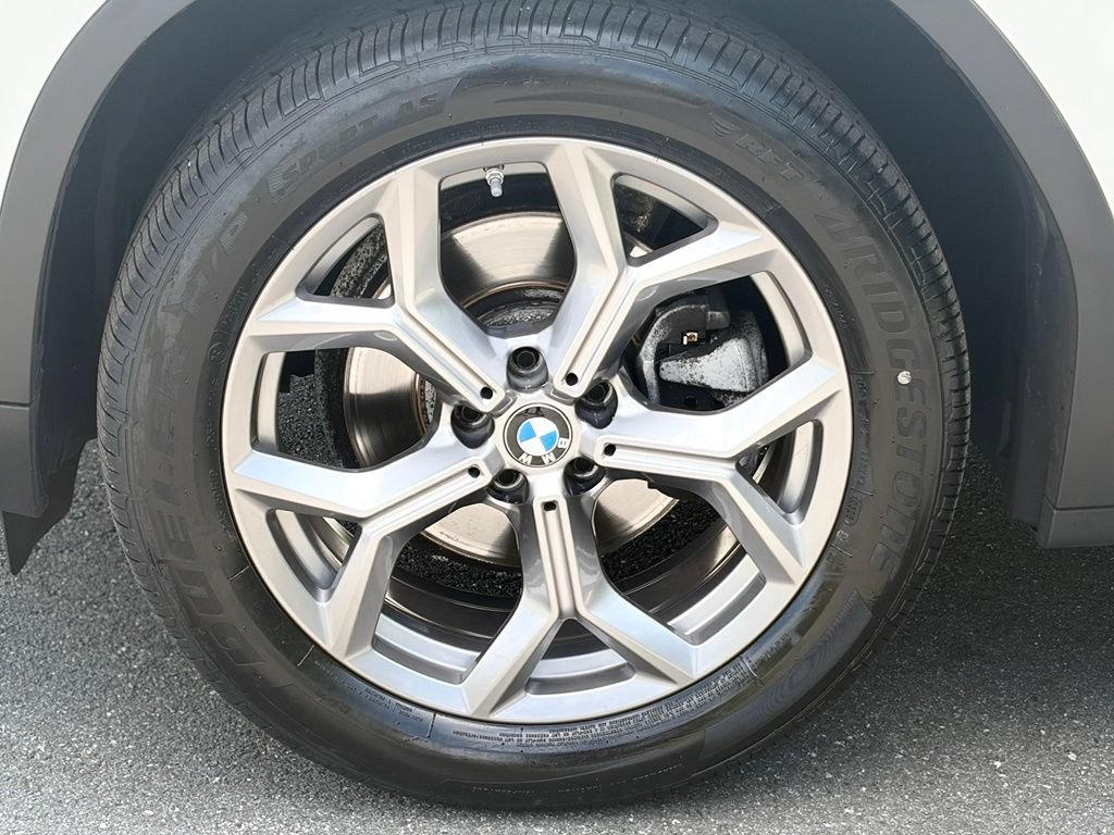 Used 2024 BMW X3 xDrive30i w/ Convenience Package AWD/4WD image 2
