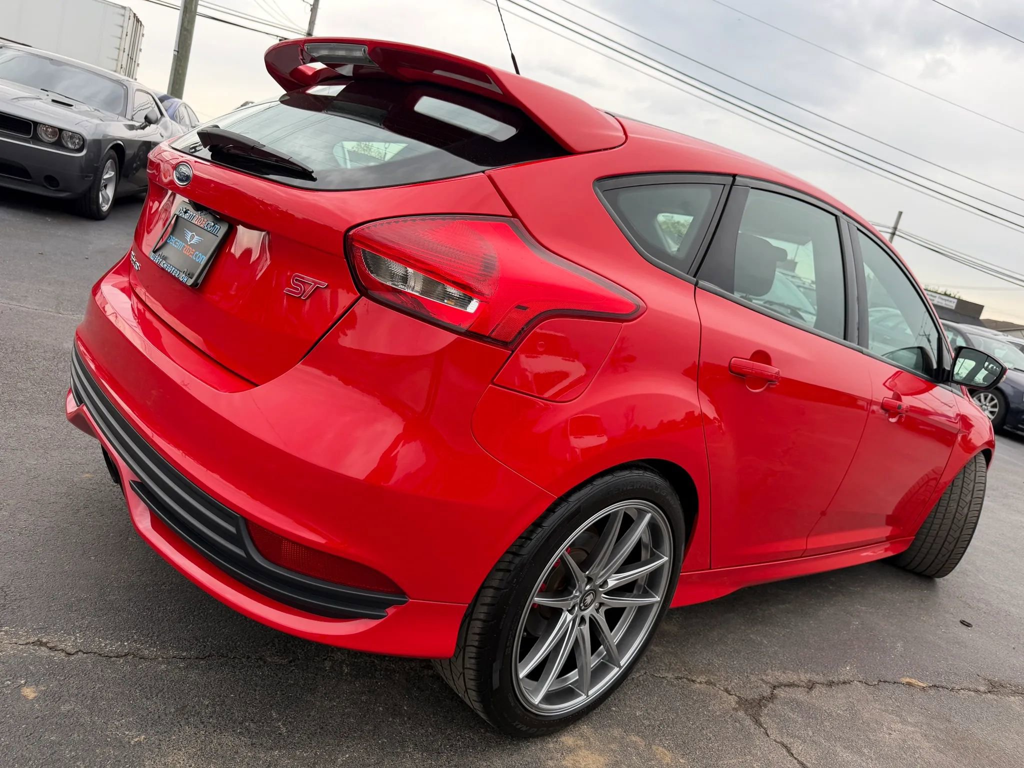 Used 2017 Ford Focus ST FWD image 53