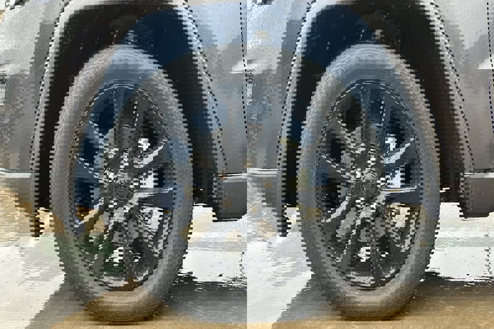 Used 2019 Jeep Grand Cherokee Altitude image 29