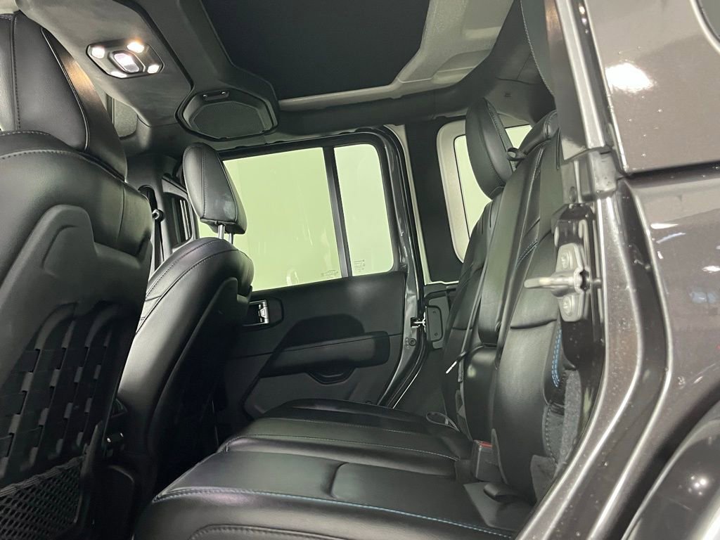 Used 2021 Jeep Wrangler Unlimited Rubicon 4xe w/ Steel Bumper Group image 28