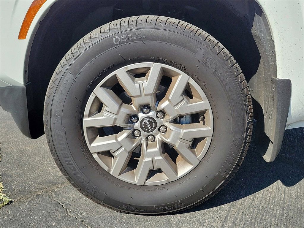 Certified 2024 Nissan Frontier SV w/ SV Convenience Package image 26