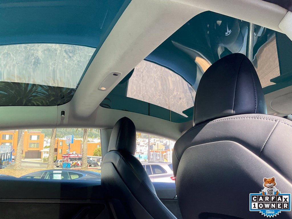Used 2022 Tesla Model 3 Long Range AWD/4WD image 61