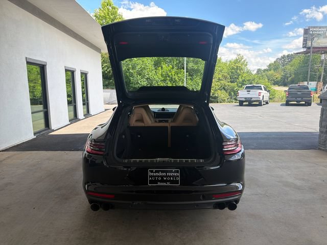 Used 2019 Porsche Panamera RWD image 15