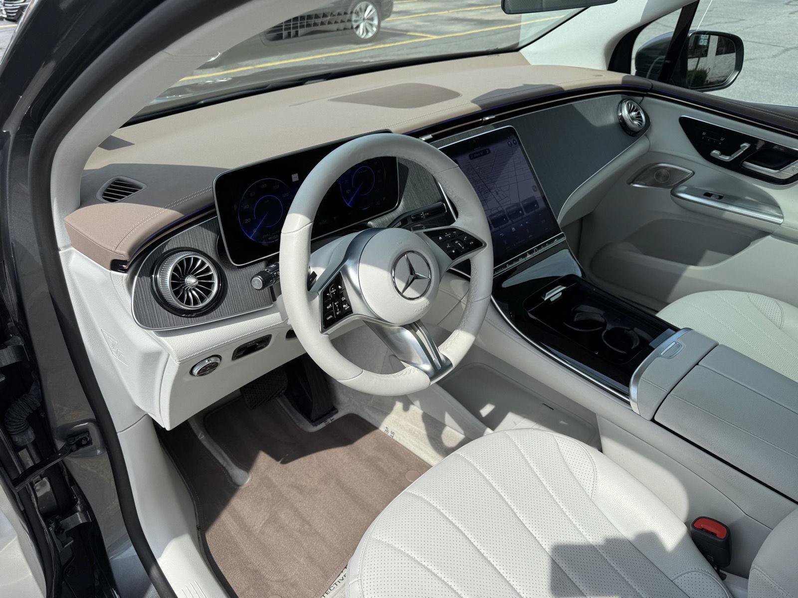 Used 2023 Mercedes-Benz EQE 350+ SUV w/ Exclusive Trim Package image 28