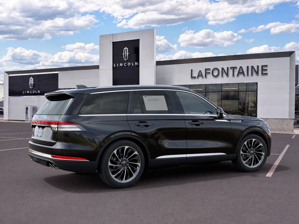 New 2027 Lincoln Aviator Reserve AWD/4WD image 6