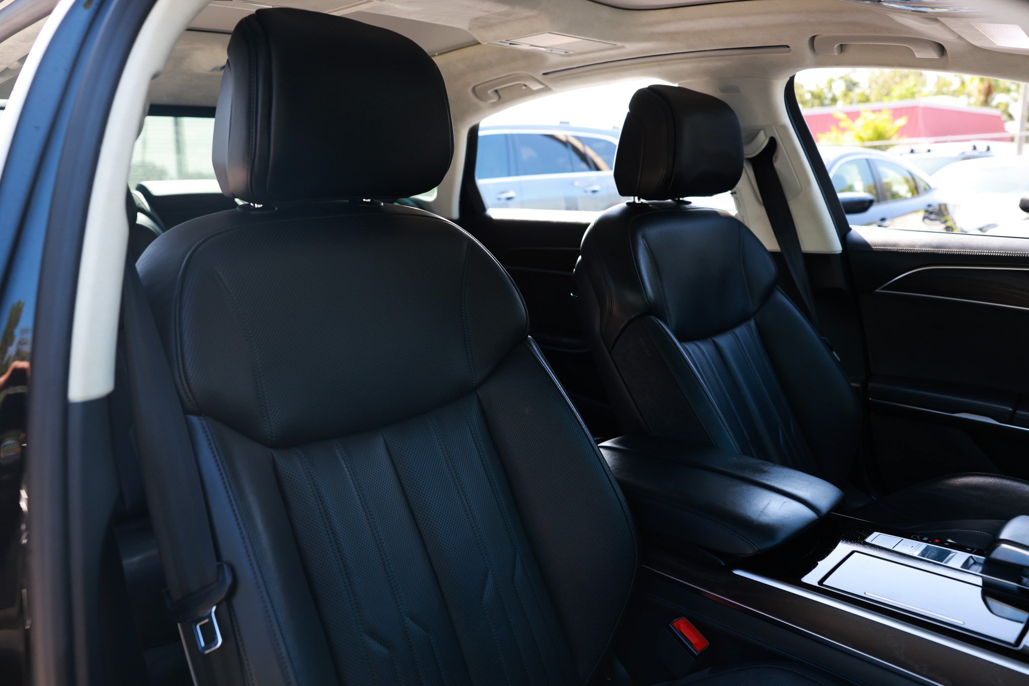 Used 2019 Audi A8 L 3.0T w/ Executive Package AWD/4WD image 18