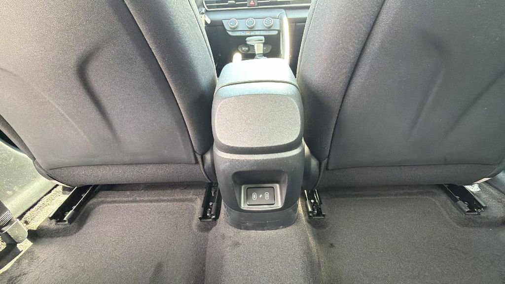 New 2026 Hyundai Elantra SE image 21