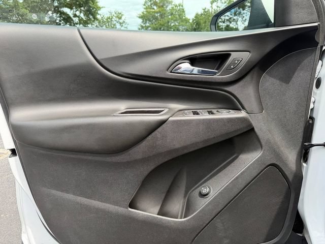 Used 2020 Chevrolet Equinox LT w/ Driver Convenience Package AWD/4WD image 6