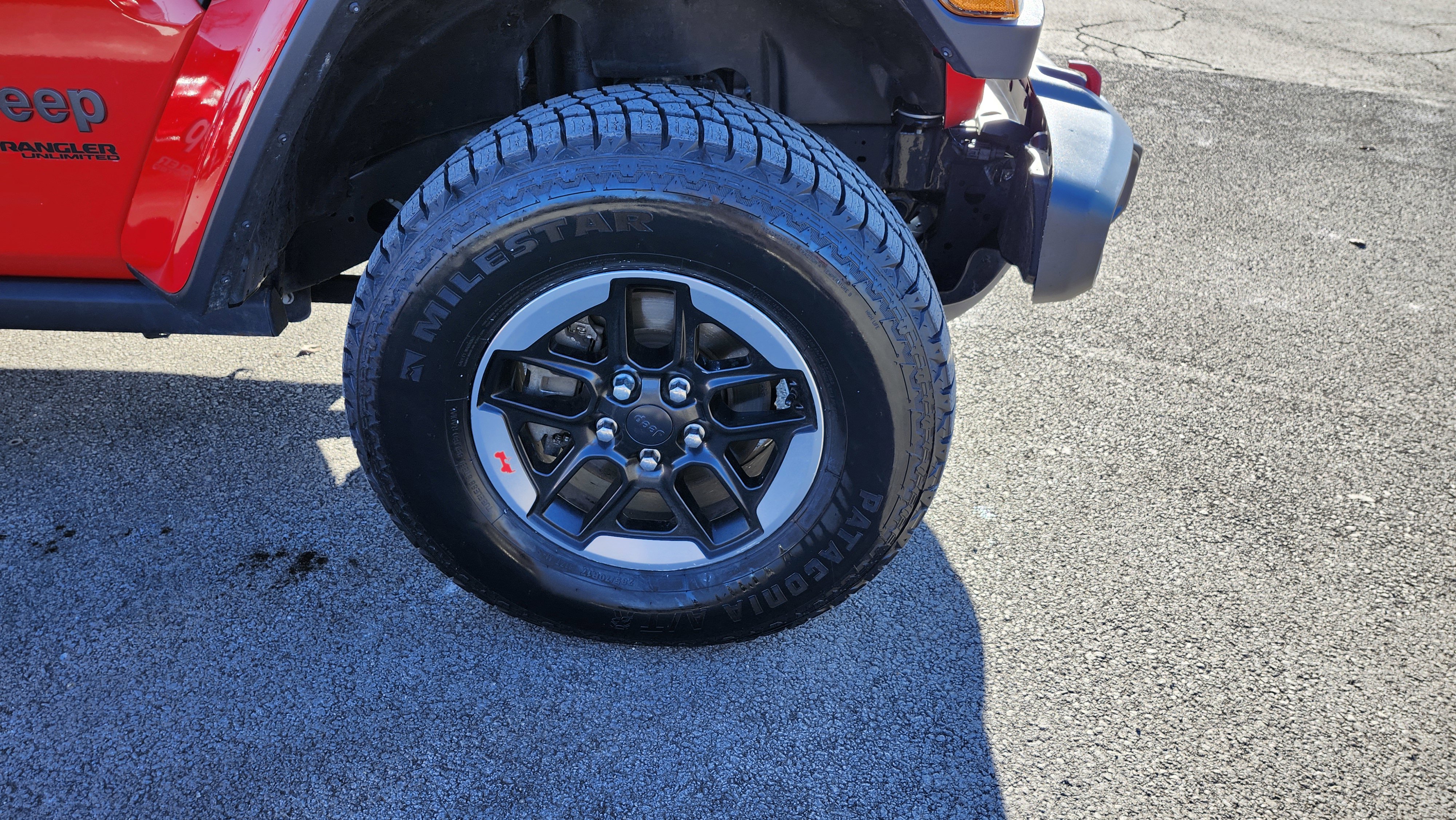 Used 2018 Jeep Wrangler Unlimited Rubicon image 10