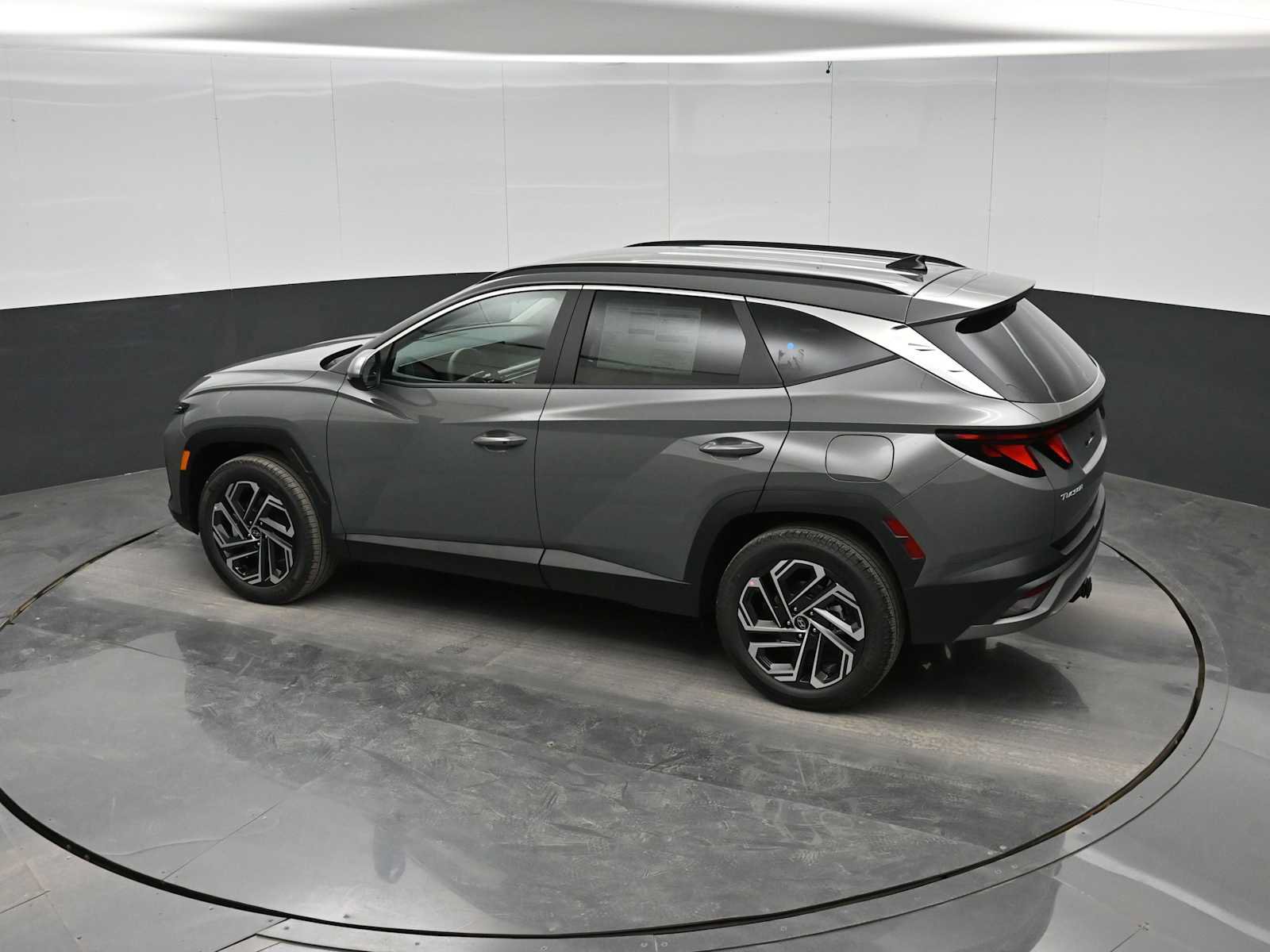 New 2026 Hyundai Tucson SEL Plus w/ Tow & Go Package AWD/4WD image 28