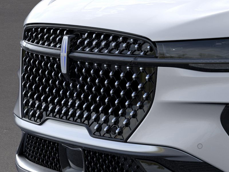 New 2026 Lincoln Nautilus Reserve image 17