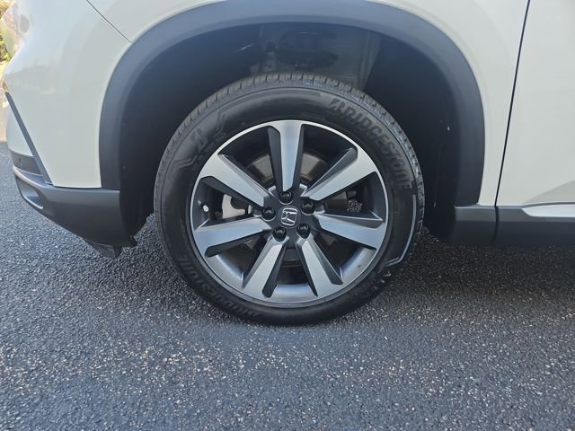 Certified 2024 Honda Pilot Touring image 24