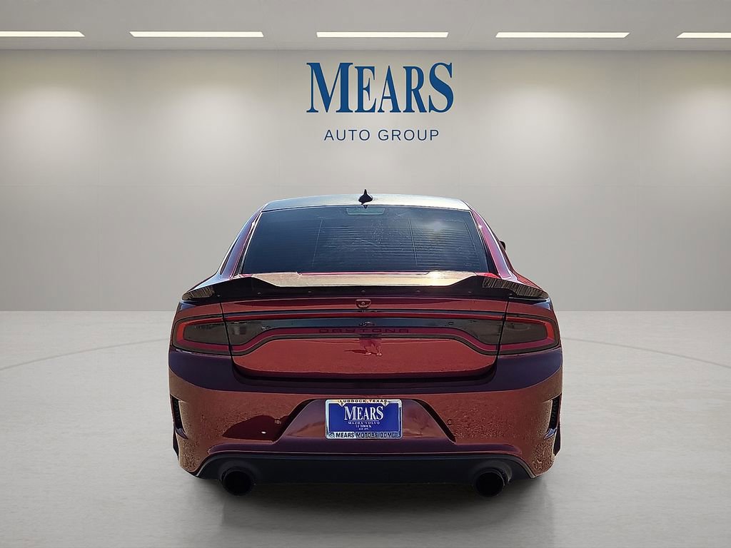 Used 2018 Dodge Charger R/T image 4