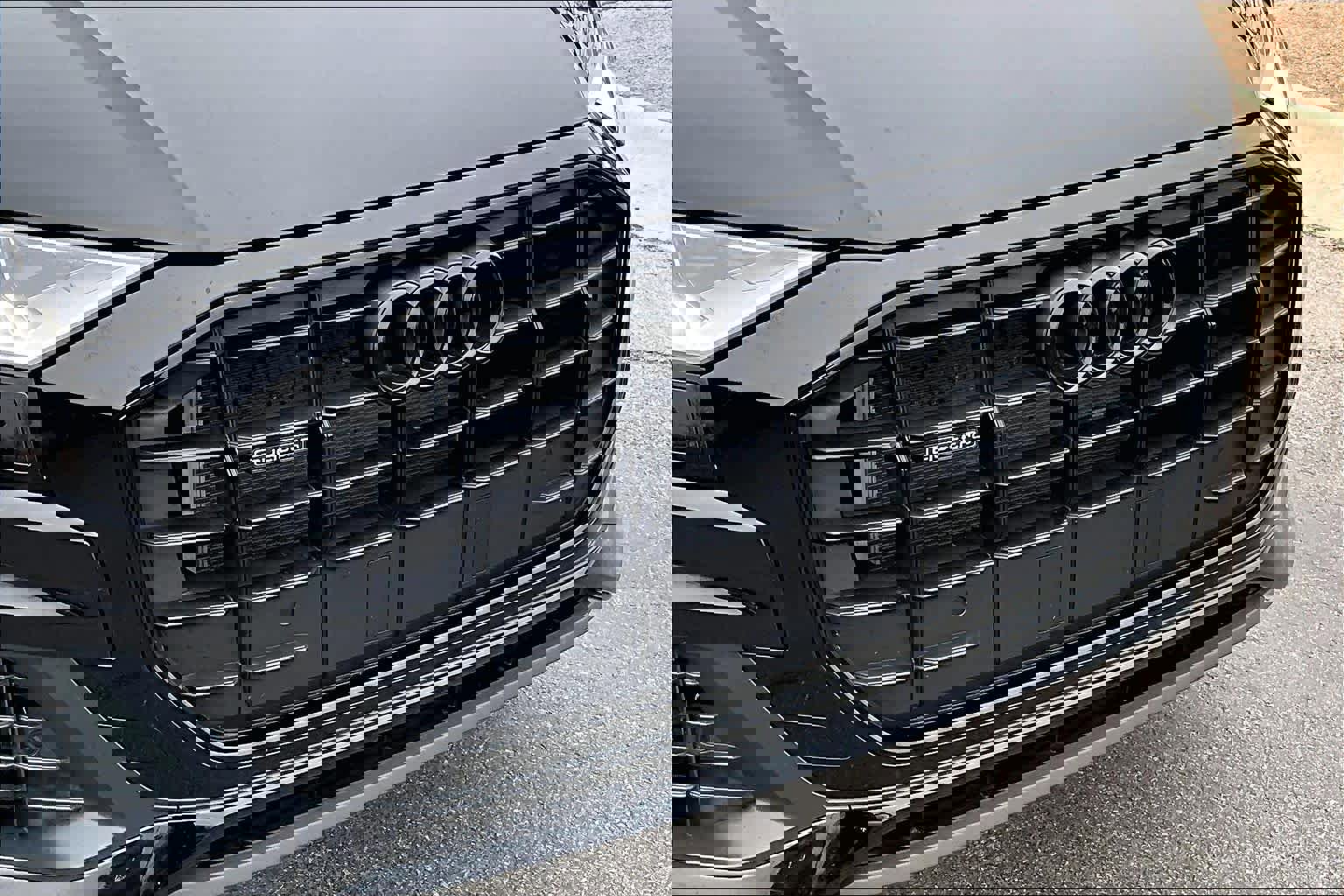 Used 2023 Audi Q8 Premium w/ Black Optic Package image 30