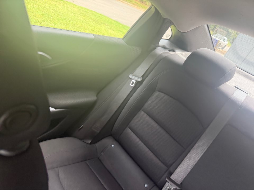 Used 2023 Chevrolet Malibu LT FWD image 32