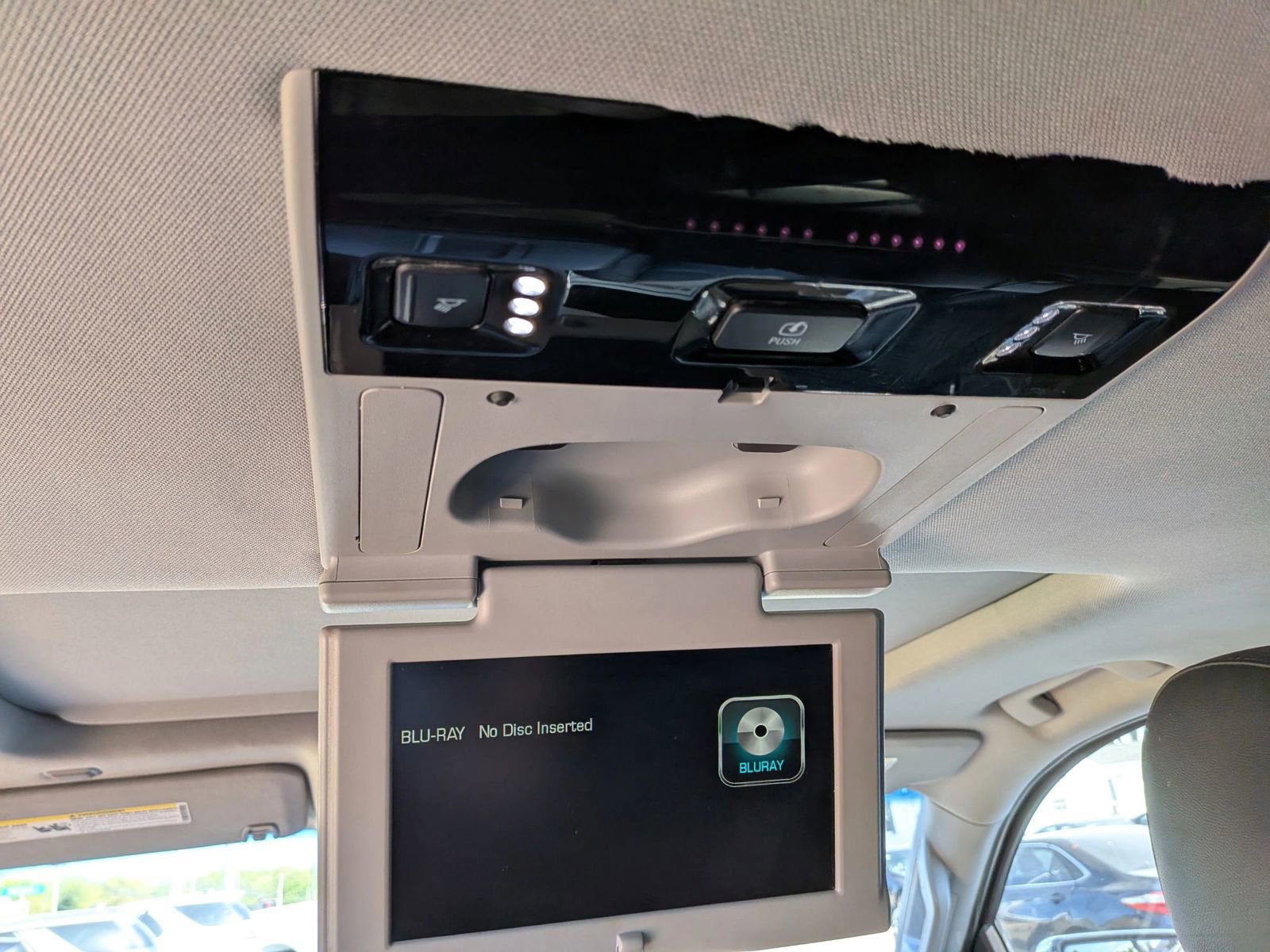 Used 2016 Chevrolet Suburban LTZ image 54