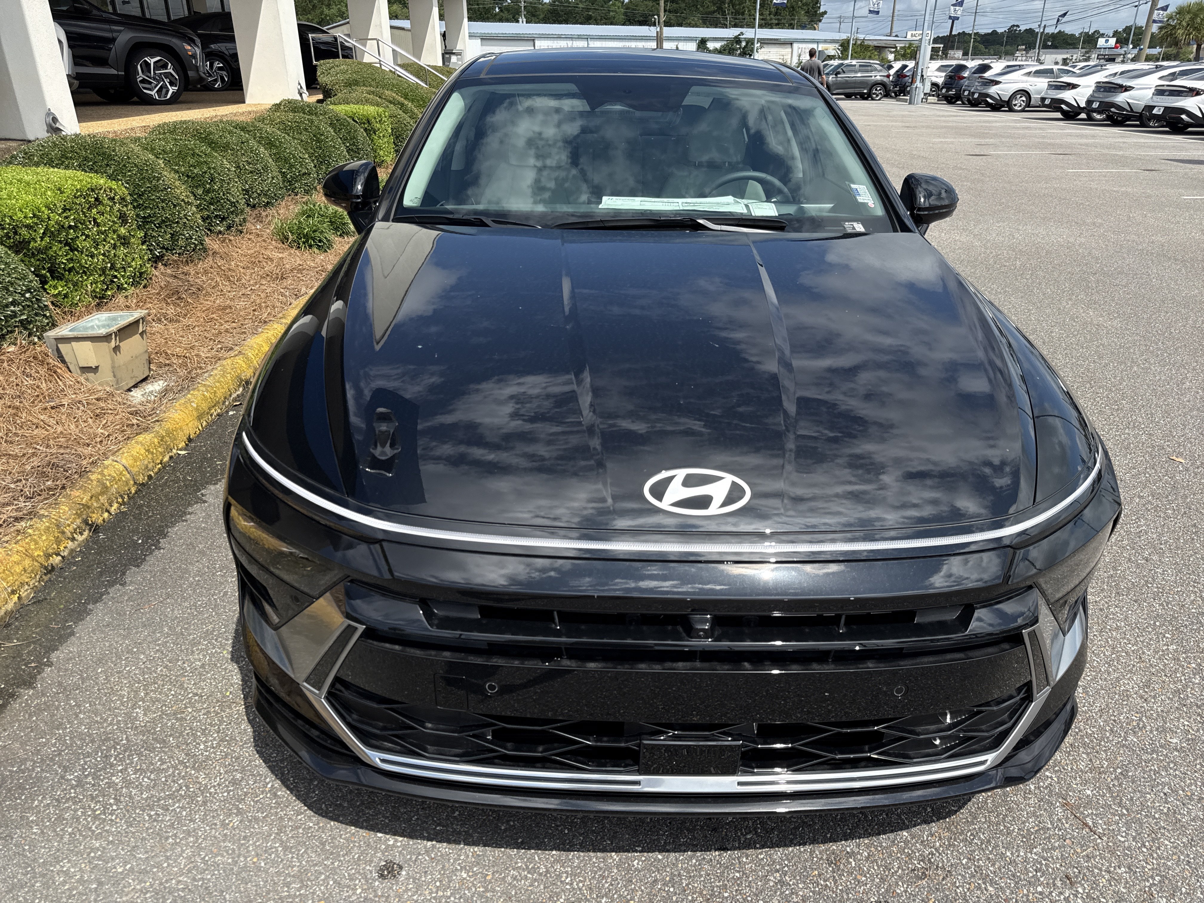 New 2026 Hyundai Sonata Limited FWD image 6