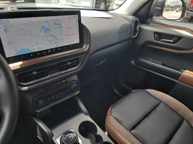 Used 2025 Ford Bronco Sport Outer Banks w/ Outer Banks Tech Package+ AWD/4WD image 21