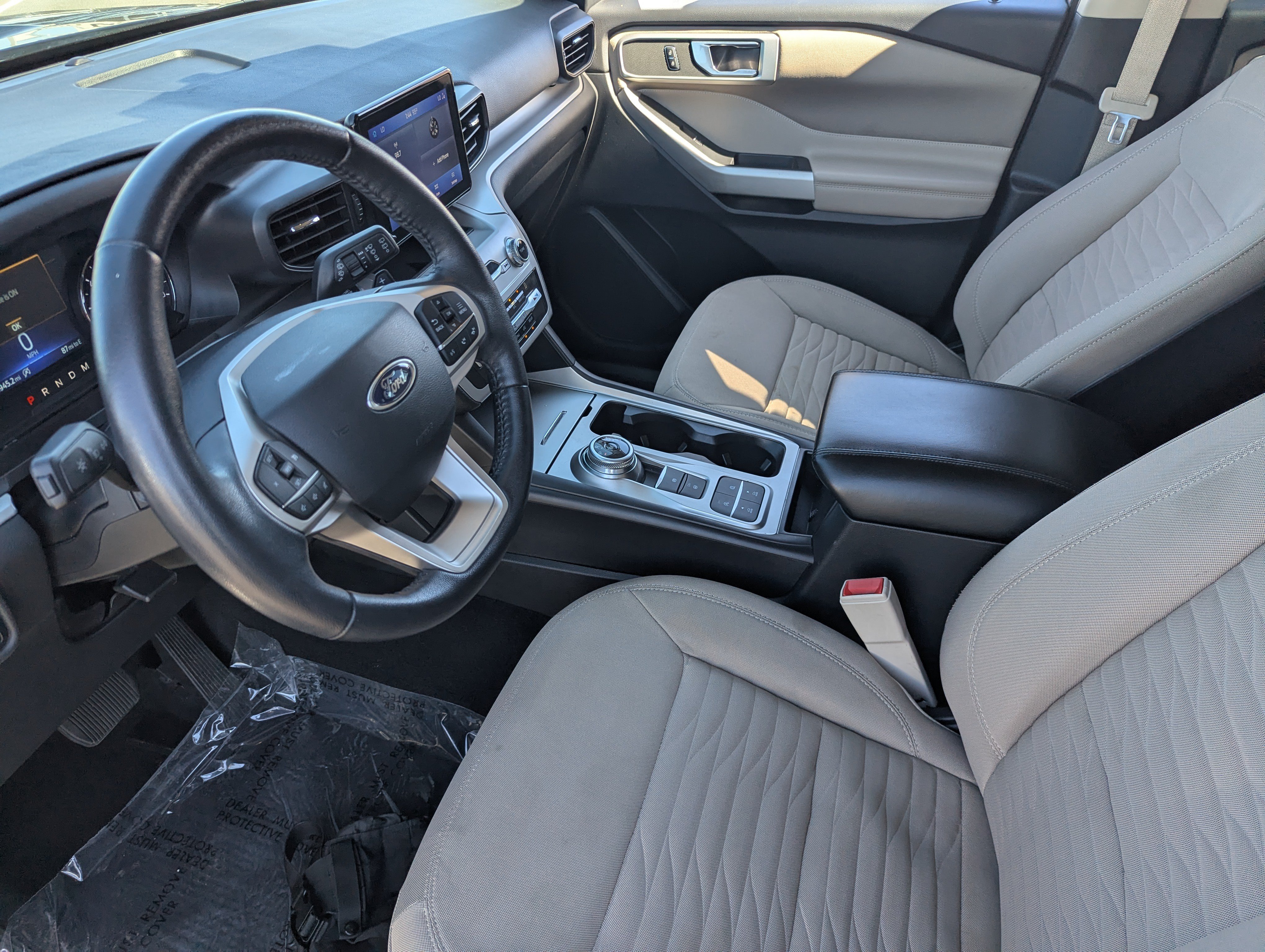 Used 2020 Ford Explorer XLT RWD image 18