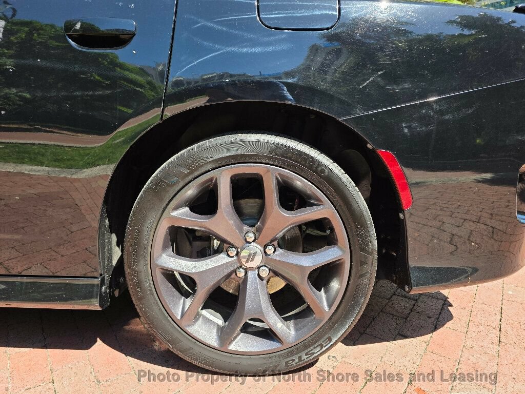 Used 2019 Dodge Charger GT RWD image 13