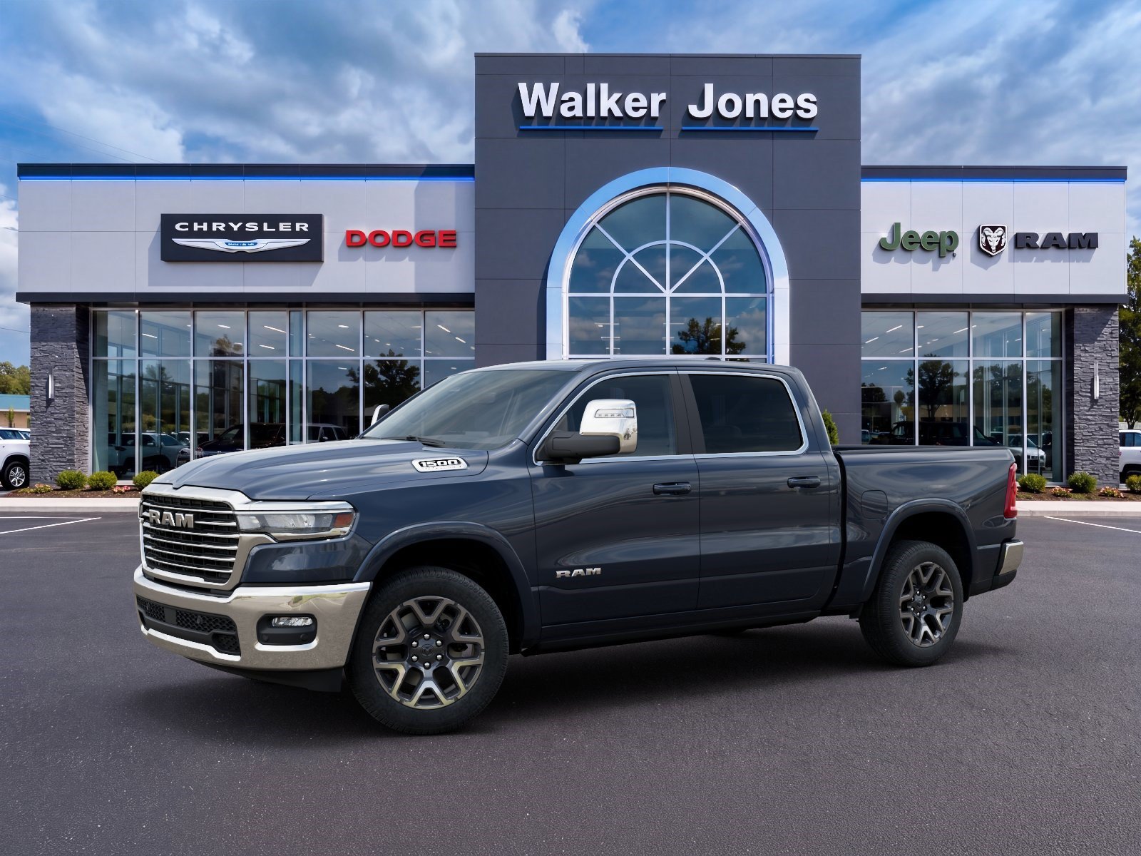 New 2026 RAM 1500 Laramie AWD/4WD image 2