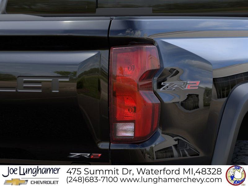 New 2026 Chevrolet Colorado ZR2 w/ Technology Package AWD/4WD image 11