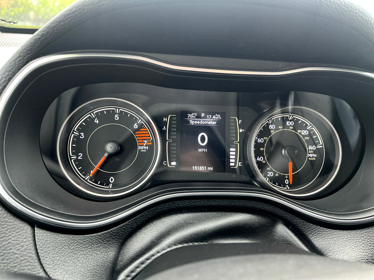 Used 2019 Jeep Cherokee Latitude Plus w/ Cold Weather Group image 10