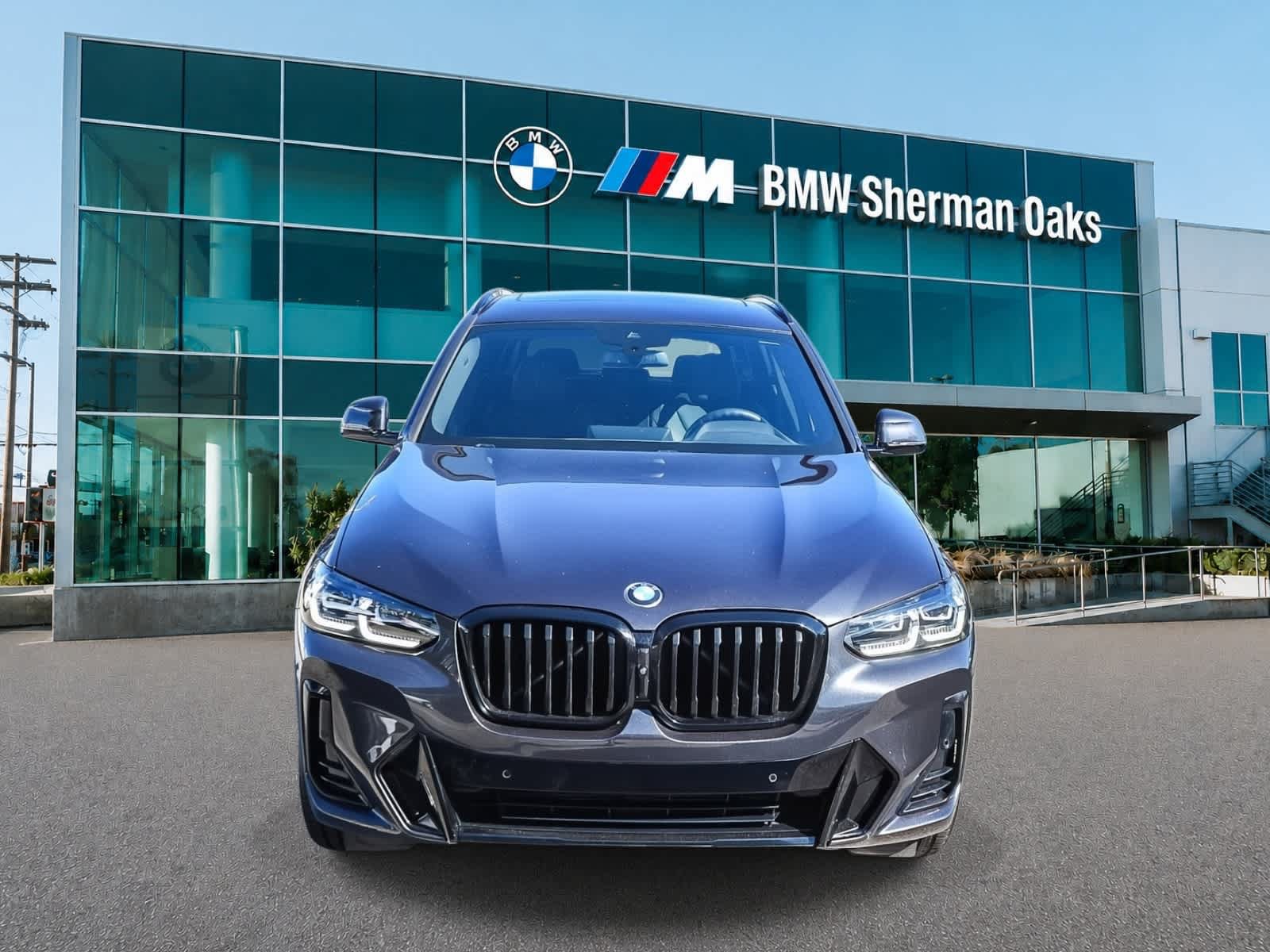 Used 2024 BMW X3 sDrive30i w/ M Sport Package RWD image 2