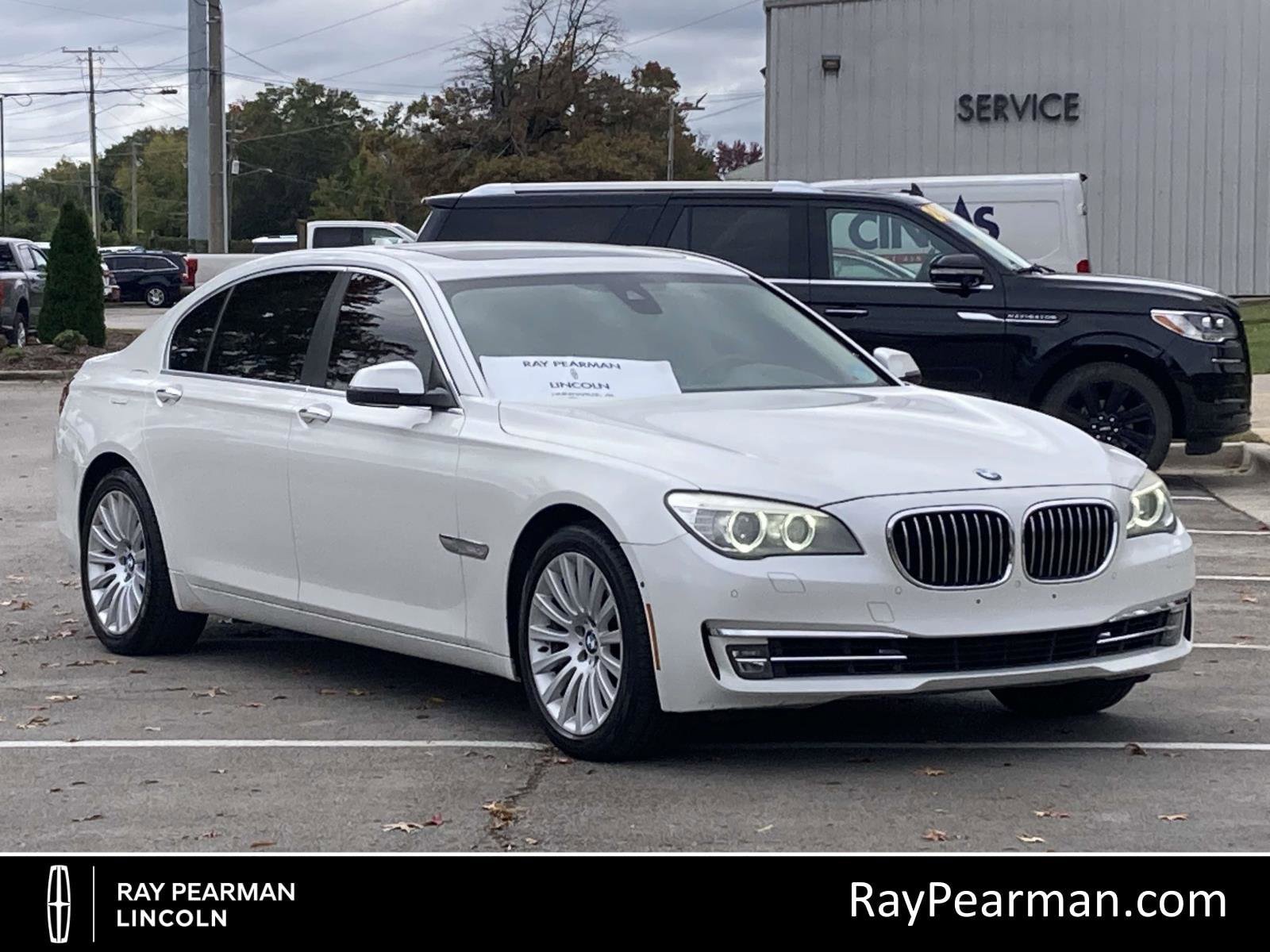Used 2013 BMW 750Li RWD image 1