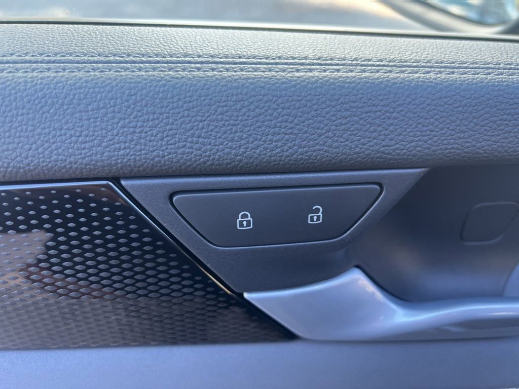 New 2026 Volkswagen Tiguan SE AWD/4WD image 19