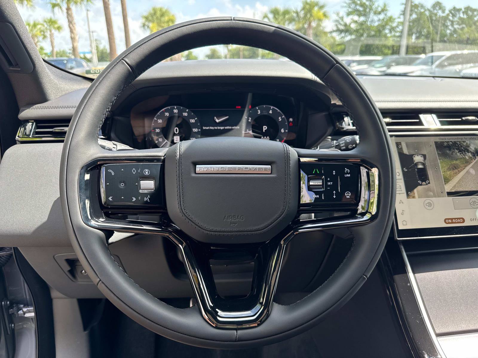 New 2026 Land Rover Range Rover Velar Dynamic SE image 26